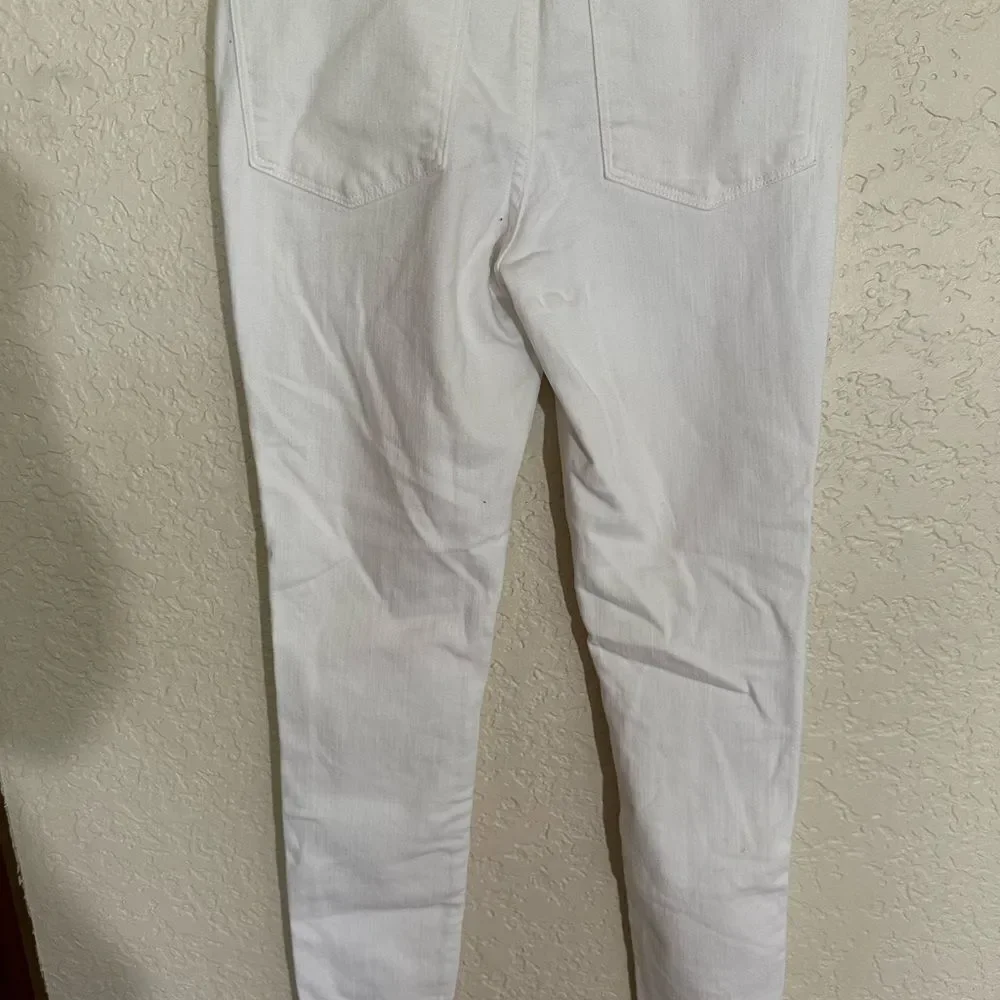 Madewell White 10